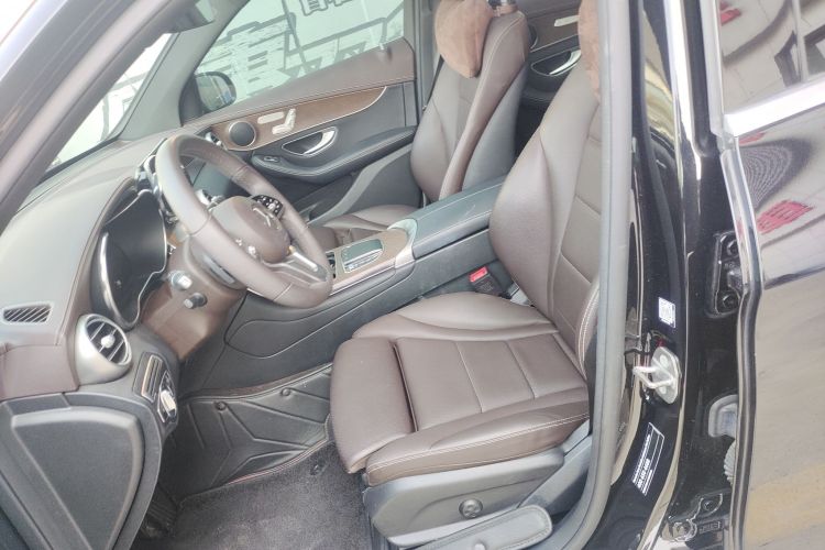 奔驰GLC 2022款 改款 GLC 300 L 4MATIC 动感型臻藏版局部细节19