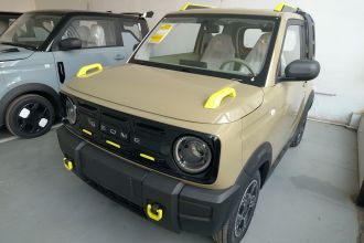 吉利银河 2025款 210km 熊猫骑士