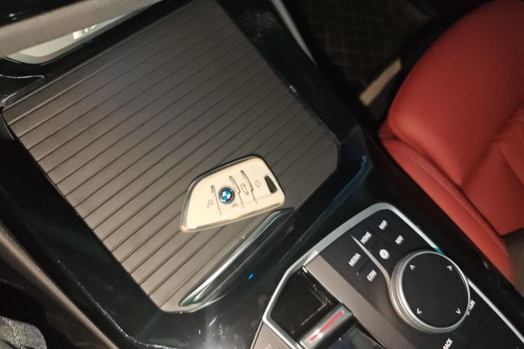 宝马iX3 2024款 创领型中控内饰11