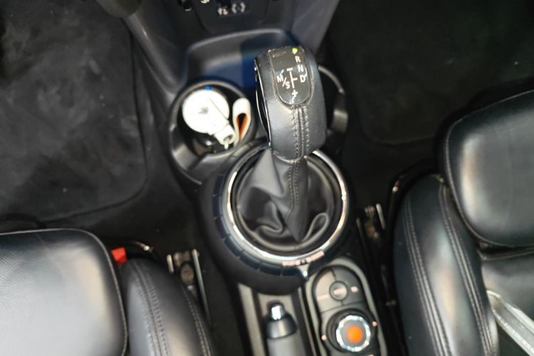 MINI 2016款 1.5T COOPER局部细节18