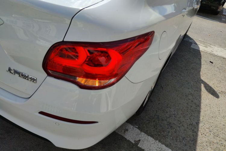 雪佛兰 科沃兹 2019款 320 自动欣悦版车身外观9