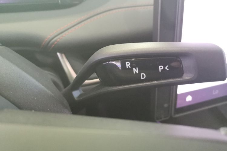 小米汽车 小米SU7 2024款 四驱超长续航高阶智驾Max版局部细节18