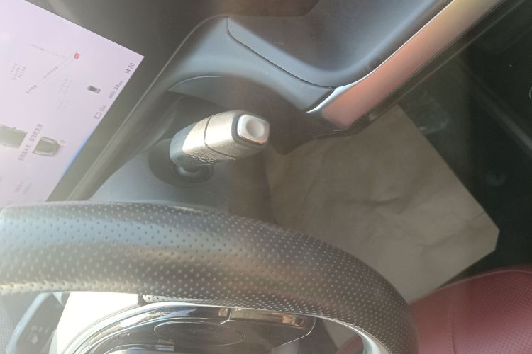 小鹏P7 2020款 670E中控内饰18