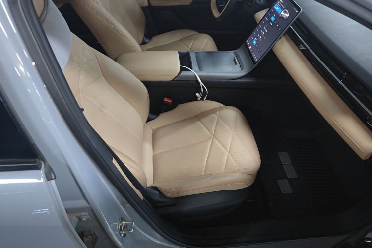 吉利银河 银河L6 2023款 60km PLUS局部细节41