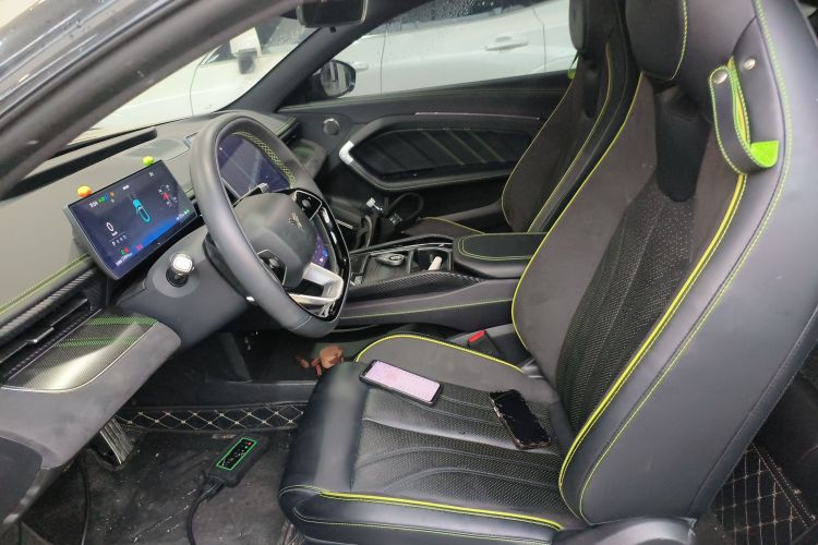 哪吒汽车 哪吒GT 2023款 560中控内饰19