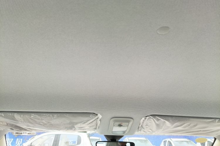 五菱汽车 宏光MINIEV 2025款 四门版 进阶款中控内饰22