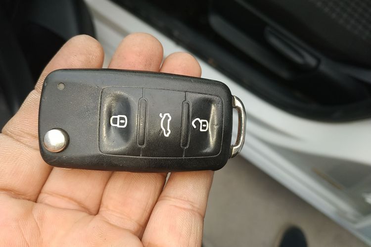 大众 Polo 2014款 1.4L 自动舒适版中控内饰11