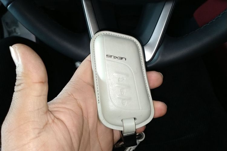 雷克萨斯NX 2023款 260 前驱 创游特别版中控内饰7001