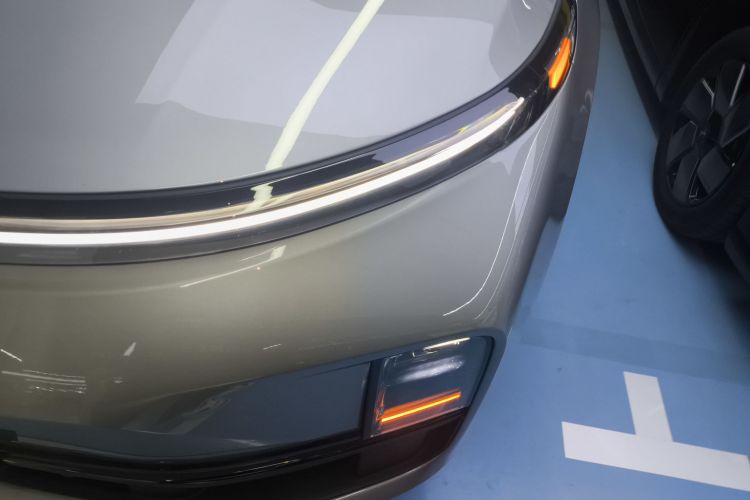 理想汽车 理想L9 2024款 Ultra局部细节36