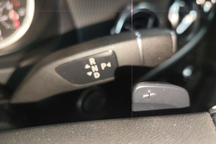 奔驰GLA 2018款 GLA 200 时尚型局部细节18