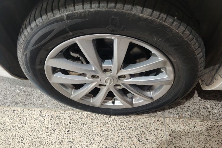 埃安 AION S 2022款 炫 580 Pio 60kWh车身外观6003