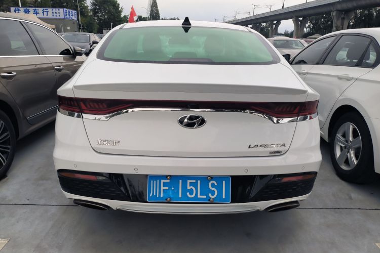 现代 菲斯塔 2019款 280TGDi 智速版 国VI车身外观6