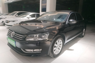大众 帕萨特 2015款 1.8TSI DSG尊荣版
