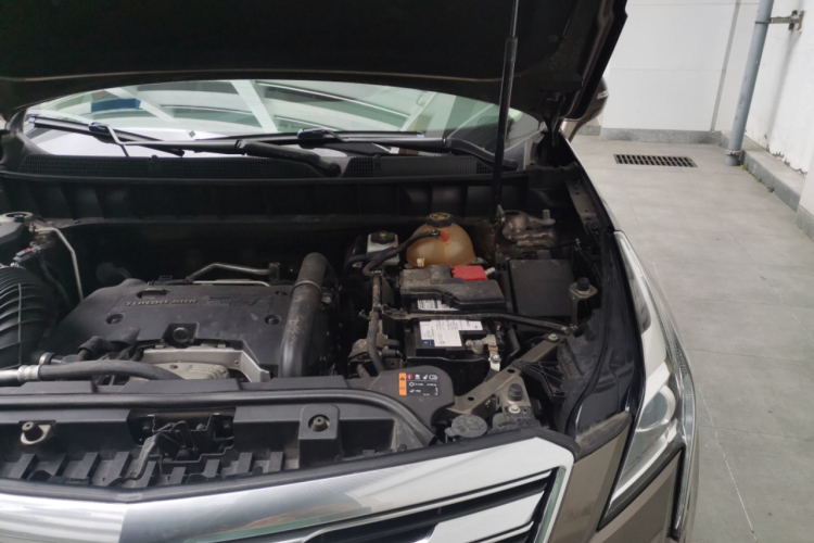 凯迪拉克XT5 2018款 25T 豪华型机舱底盘26