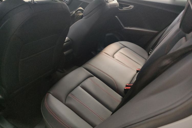 奥迪Q2L 2022款 35 TFSI 进取动感型中控内饰7004