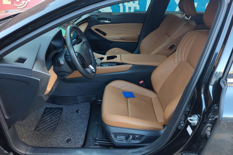 丰田 亚洲龙 2024款 双擎 2.0L 豪华版中控内饰19