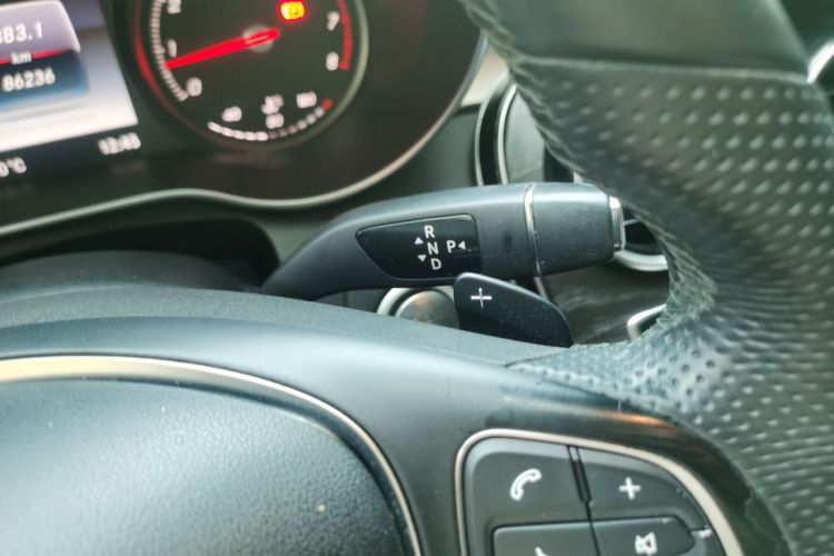 奔驰C级 2016款 C 180 L 运动型局部细节18