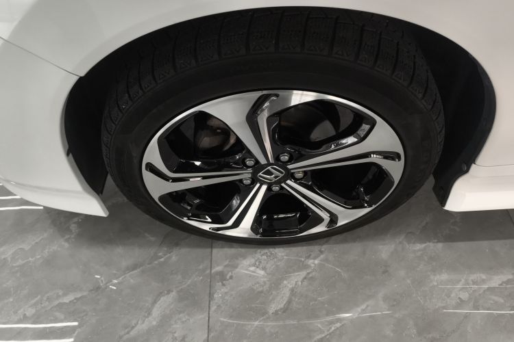 本田 杰德 2017款 210TURBO CVT豪华版 5座车身外观6007