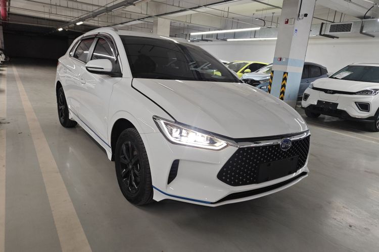 比亚迪e2 2020款 升级版 高续航版 豪华型车身外观3