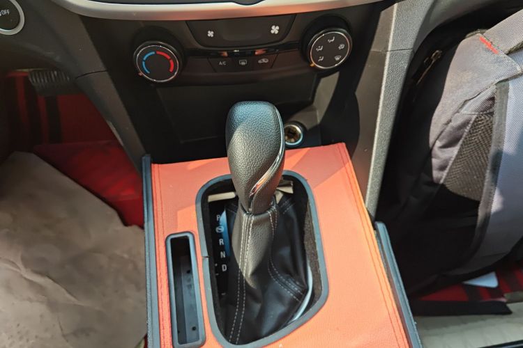 别克 英朗 2021款 改款 1.3T 自动轻混动精英型中控内饰18