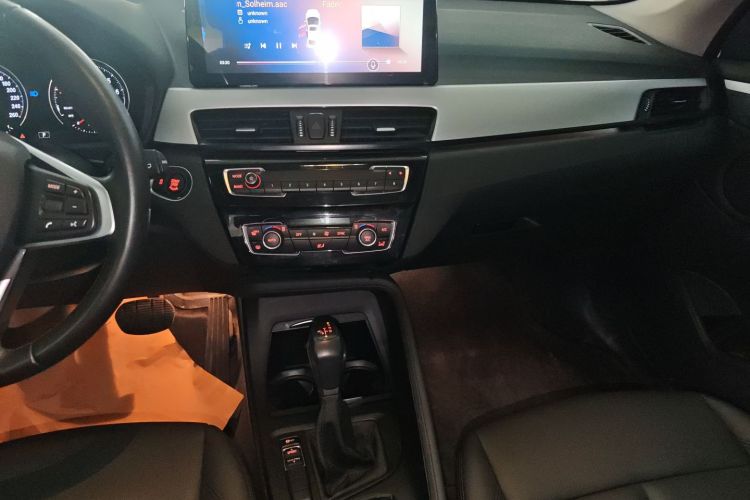 宝马X1 2019款 sDrive18Li 时尚型局部细节16