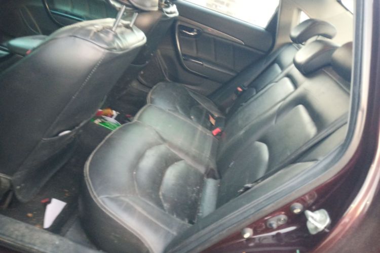 广汽传祺 传祺GA6 2016款 235T DCT精英版中控内饰21