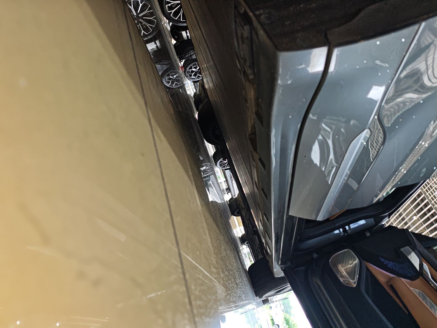 极氪001 2022款 长续航双电机 WE版