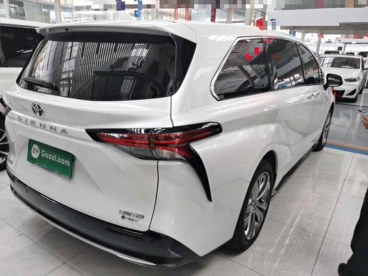 丰田 赛那SIENNA 2024款 2.5L混动 臻享尊贵版(5)