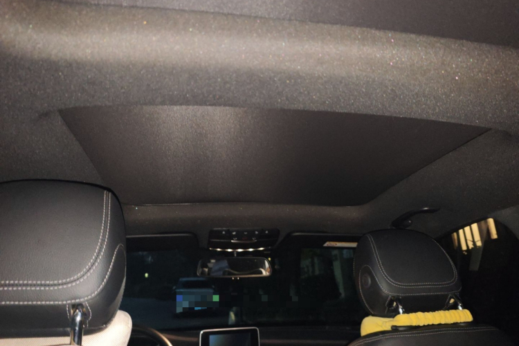 奔驰GLC 2016款 GLC 200 4MATIC中控内饰22