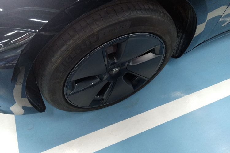 特斯拉 Model 3 2022款 后轮驱动版车身外观6002