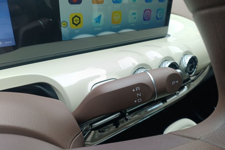 五菱汽车 五菱缤果 2025款 333km 悦享款中控内饰18