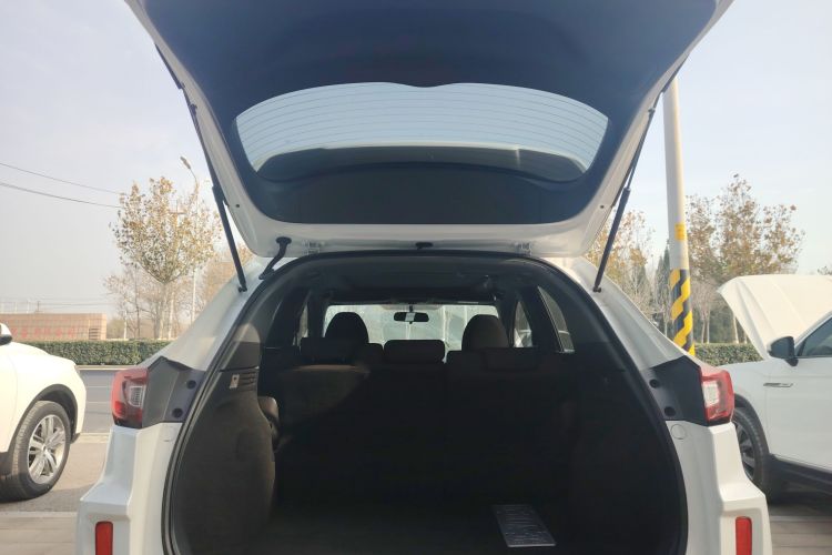 本田XR-V 2021款 220TURBO CVT舒适版机舱底盘23