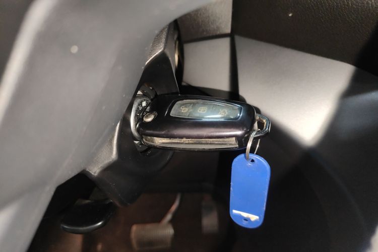 福特 翼虎 2019款 EcoBoost 180 两驱铂翼型 国VI中控内饰11