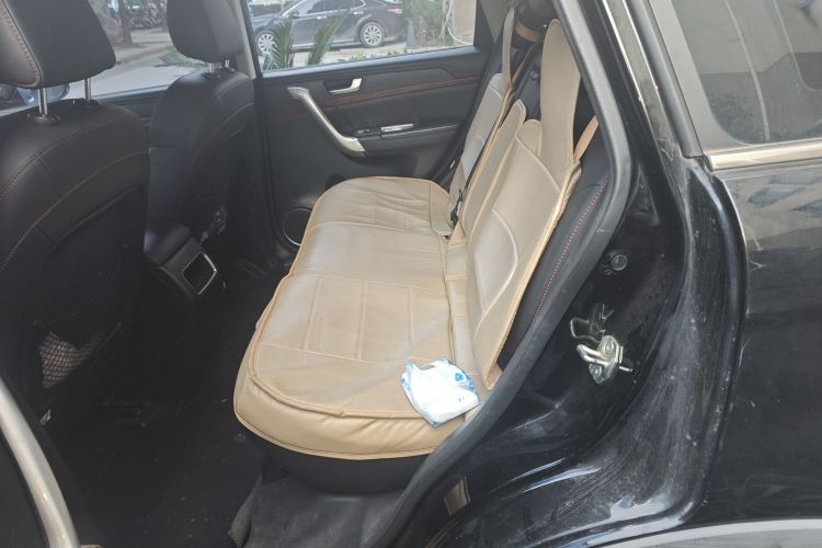 哈弗H6 2017款 红标 运动版 1.5T 手动两驱精英型中控内饰21