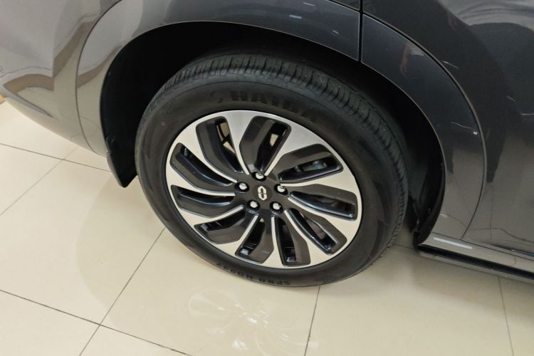 鸿蒙智行 问界M7 2022款 1.5T 四驱豪华版车身外观6008