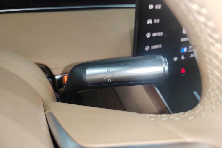 鸿蒙智行 享界S9 2024款 纯电 Ultra 四驱旗舰版局部细节18