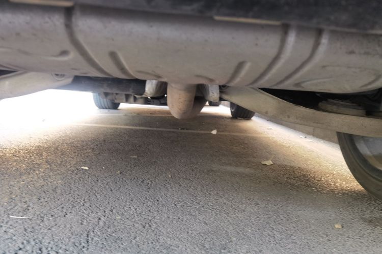 奔驰GLA 2018款 GLA 220 4MATIC 运动型局部细节9009