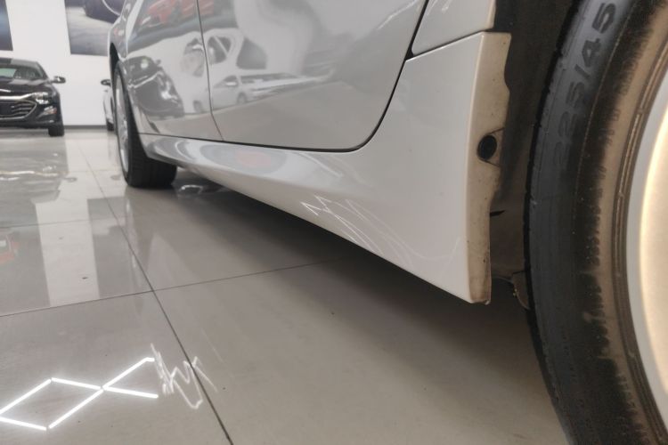 宝马1系 2021款 120i M运动曜夜版局部细节9002