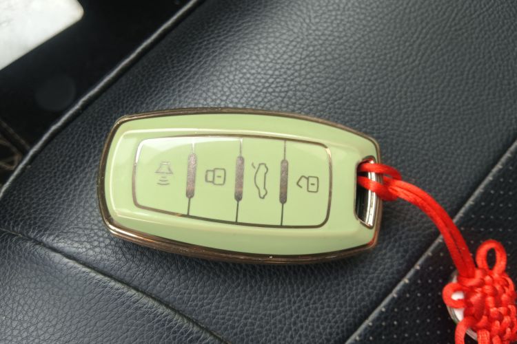 欧拉白猫 2022款 升级版 305km 舒享型 三元锂中控内饰11