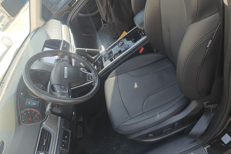 哈弗H6 2018款 红标 运动版 1.5T 自动两驱精英型中控内饰19