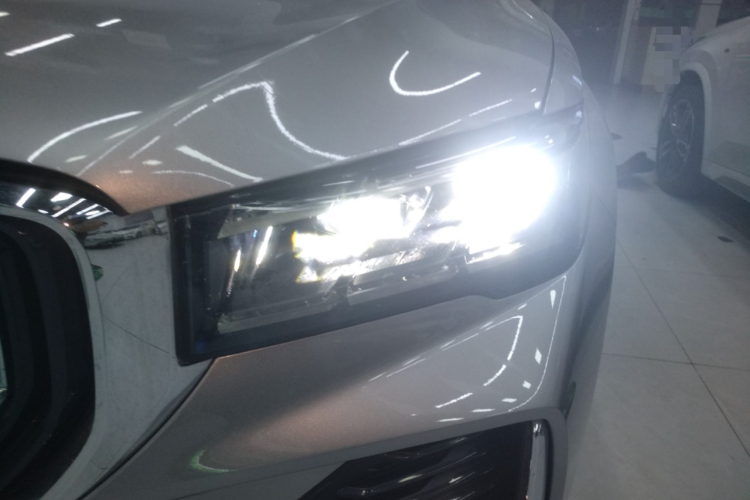 吉利汽车 星越L 2023款 2.0TD 高功自动两驱旗舰型局部细节36