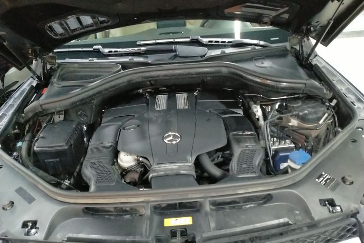 奔驰GLE 2015款 GLE 400 4MATIC局部细节24