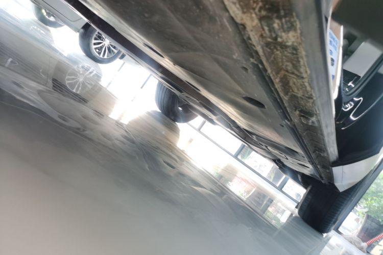 大众 途昂 2021款 330TSI 两驱尊崇豪华版局部细节9002