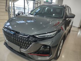 长安欧尚X7 PLUS 2022款 1.5T 蓝鲸版自动尊贵型 7座