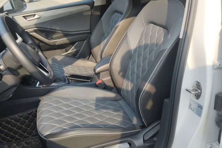 大众 速腾 2023款 300TSI DSG超越版局部细节19