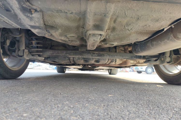 现代 领动 2016款 1.6L 自动智炫·豪华型局部细节9009