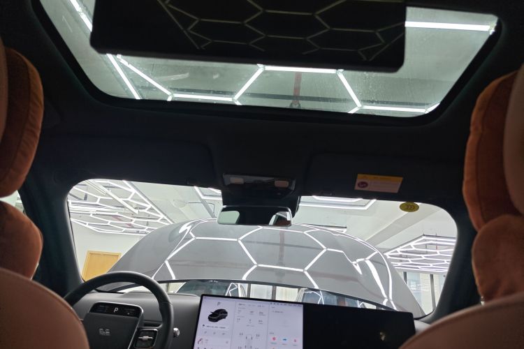 理想汽车 理想L8 2024款 Ultra中控内饰22