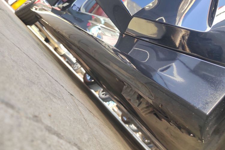 宝马3系 2023款 325Li M运动套装局部细节9001