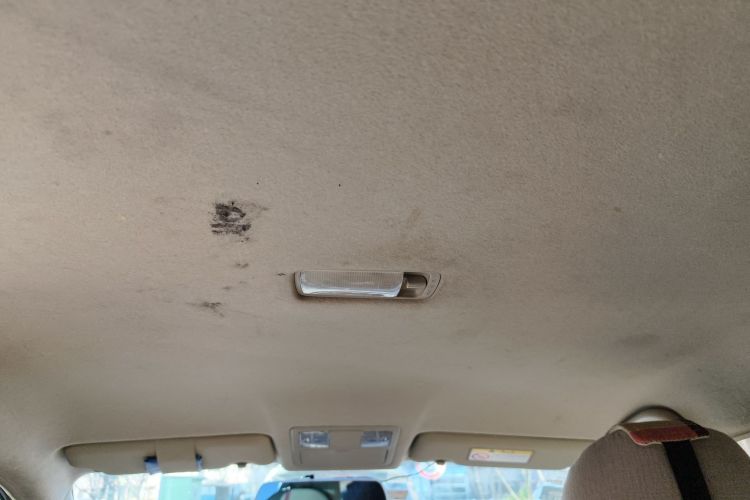 日产 轩逸 2012款 经典 1.6XE 手动舒适版局部细节22