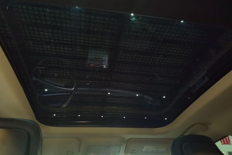 林肯 冒险家 2023款 2.0T 两驱尊享版中控内饰22